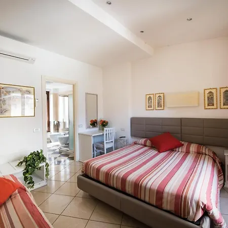 Guest house Camollia Suites Siena